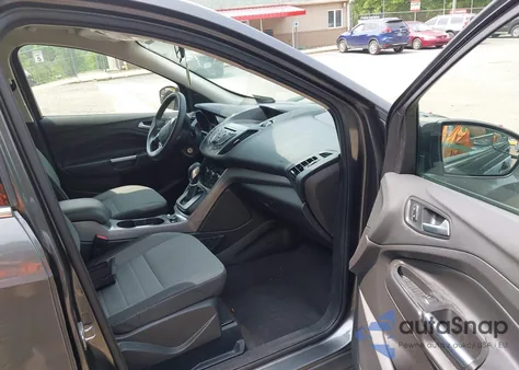 2016 Ford Escape Se из США, поврежденный, VIN 1FMCU9G93GUC76245